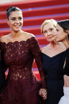 79ème Festival International du Film de Cannes Redescente du film Garance 79th International Film Festival of Cannes Return of the film Garance 456278 2026 05 17 Exarchopoulos, Adèle Alexandridis, Helene  Copyright: xLionelxGuericolas MPPx STAR_456278_004