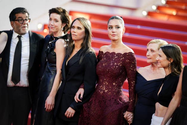79ème Festival International du Film de Cannes Redescente du film Garance 79th International Film Festival of Cannes Return of the film Garance 456278 2026 05 17 Exarchopoulos, Adèle Giraudeau, Sara Herry, Jeanne Alexandridis, Helene Attal, Alain  Copyright: xLionelxGuericolas MPPx STAR_456278_006