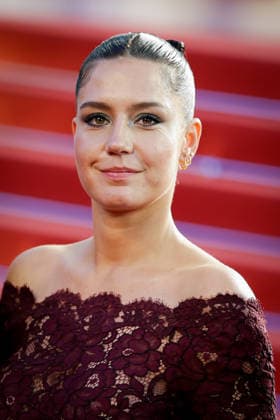 79ème Festival International du Film de Cannes Redescente du film Garance 79th International Film Festival of Cannes Return of the film Garance 456278 2026 05 17 Exarchopoulos, Adèle  Copyright: xLionelxGuericolas MPPx STAR_456278_007