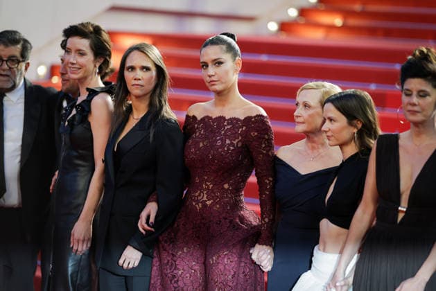 79ème Festival International du Film de Cannes Redescente du film Garance 79th International Film Festival of Cannes Return of the film Garance 456278 2026 05 17 Exarchopoulos, Adèle Giraudeau, Sara Herry, Jeanne Alexandridis, Helene  Copyright: xLionelxGuericolas MPPx STAR_456278_008