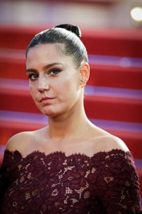 79ème Festival International du Film de Cannes Redescente du film Garance 79th International Film Festival of Cannes Return of the film Garance 456278 2026 05 17 Exarchopoulos, Adèle  Copyright: xLionelxGuericolas MPPx STAR_456278_010