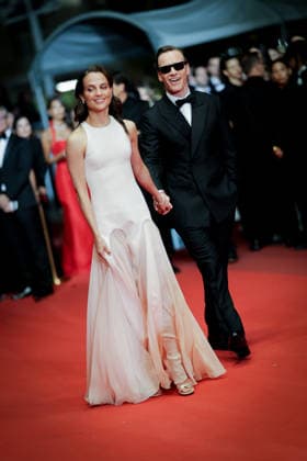 79ème Festival International du Film de Cannes Montée des marches du film Hope 79th International Cannes Film Festival Red Carpet with Hope cast 456279 2026 05 17 Vikander, Alicia Fassbender, Michael  Copyright: xLionelxGuericolas MPPx STAR_456279_007