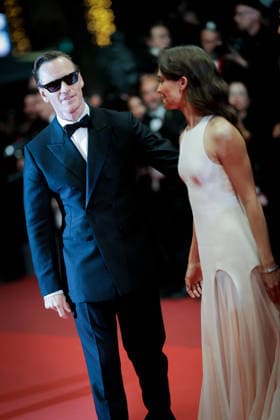 79ème Festival International du Film de Cannes Montée des marches du film Hope 79th International Cannes Film Festival Red Carpet with Hope cast 456279 2026 05 17 Vikander, Alicia Fassbender, Michael  Copyright: xLionelxGuericolas MPPx STAR_456279_014