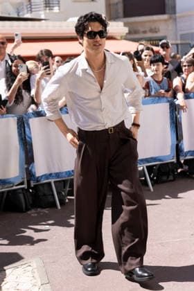 Cannes Charles Melton exits Martinez MP Cannes, France- May 16: Charles Melton arrives to Hotel Martinez during 79th Festival of Cannes, on May 16, 2026 in Cannes, France. Photo by Marco Piovanotto Abacapress.com Cannes France  Copyright: xPiovanottoxMarco ABACAx