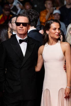 Alicia Vikander, Michael Fassbender Montée des marches du film Hope lors du 79ème Festival International du Film de Cannes, le 17 mai 2026 Jacovides Moreau Bestimage Red carpet for Hope at the 79th Cannes International Film Festival on May 17, 2026 Cannes France  Copyright: xJACOVIDES-MOREAUx xBESTIMAGExJACOVIDES-MOREAUx xBESTIMAGEx