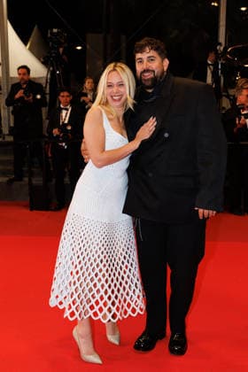 Artus et sa compagne Kim Higelin Montée des marches du film Jim Queen lors du 79ème Festival International du Film de Cannes le 18 mai 2026 Moreau Jacovides Bestimage The red carpet for the film Jim Queen at the 79th Cannes International Film Festival on 18 May 2026 Cannes France  Copyright: xJACOVIDES-MOREAUx xBESTIMAGExJACOVIDES-MOREAUx xBESTIMAGEx