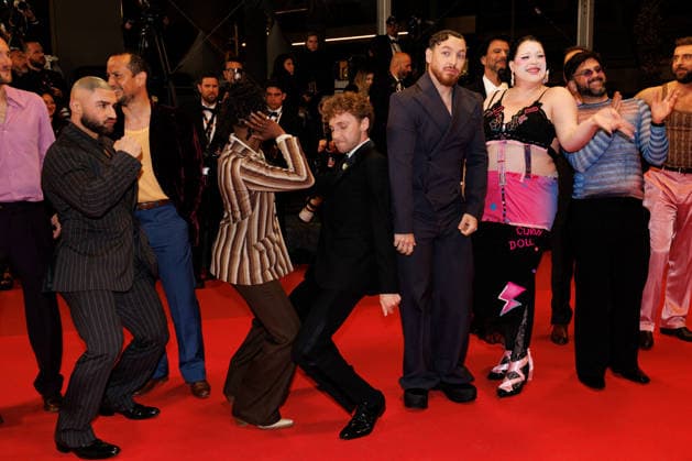Marco Nguyen, Nicolas Athané, Alex Ramires, Jérémy Gillet, Shirley Souagnon, François Sagat, Brice Chevillard, Simon Balteaux Montée des marches du film Jim Queen lors du 79ème Festival International du Film de Cannes le 18 mai 2026 Moreau Jacovides Bestimage The red carpet for the film Jim Queen at the 79th Cannes International Film Festival on 18 May 2026 Cannes France  Copyright: xJACOVIDES-MOREAUx xBESTIMAGExJACOVIDES-MOREAUx xBESTIMAGEx