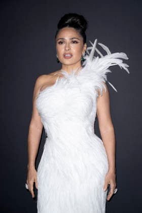Salma Hayek Photocall of the Kering Women in Motion Awards dinner at Place de la Castre during the 79th Cannes International Film Festival May 17, 2026 Olivier Borde Bestimage Photocall of the Women In Motion official dinner at Place de la Castre on May 17, 2026 in Cannes, France Cannes France  Copyright: xOLIVIERxBORDEx xBESTIMAGExOLIVIERxBORDEx xBESTIMAGEx