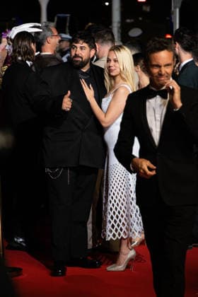 79ème Festival International du Film de Cannes Montée des marches du film Jim Queen 456281 2026 05 18 Cannes France Victor Artus Solaro, Artus Higelin, Kim  Copyright: xIvankaxVoisinx xStarfacex STAR_456281_010