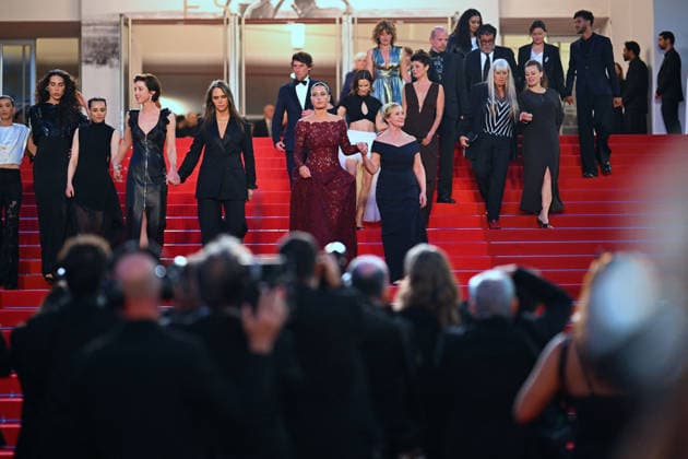 Cannes Hope red carpet. FC Raya Martigny, Jehnny Beth, Sara Giraudeau, Jeanne Herry, Adèle Exarchopoulos, Hélène Alexandridis, Mathilde Roehrich, Hugo Selignac, Sara-Jeanne Drillaud, Alain Attal, Brigitte Sy and Anne Suarez attends the Hope screening during the 79th annual Cannes Film Festival at Palais des Festivals on May 17, 2026 in Cannes, France. Photo by Franck Castel ABACAPRESS.COM Cannes Copyright: xCastelxFranck ABACAx