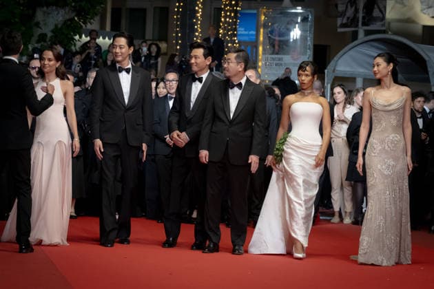 Hope Screening - The 79th Annual Cannes Film Festival Michael Fassbender, Alicia Vikander, Go Soo, Hwang Jeong-min, Na Hong-jin, Taylor Russell and Hoyeon attend the Hope screening during the 79th annual Cannes Film Festival at Palais des Festivals on May 17, 2026 in Cannes, France.  Copyright: xKazukoxWakayamax
