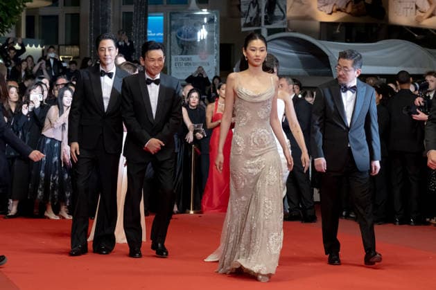 Hope Screening - The 79th Annual Cannes Film Festival Michael Fassbender, Alicia Vikander, Go Soo, Hwang Jeong-min, Na Hong-jin, Taylor Russell and Hoyeon attend the Hope screening during the 79th annual Cannes Film Festival at Palais des Festivals on May 17, 2026 in Cannes, France.  Copyright: xKazukoxWakayamax