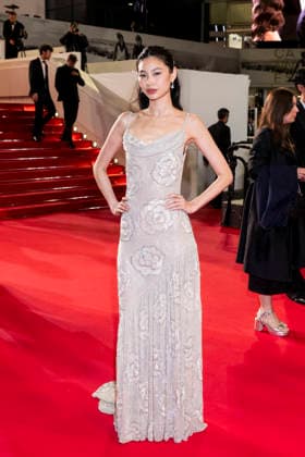 79th Cannes Film Festival Exits after the screening of the movie -Hope- Palais des Festivals - Cannes, France Jung Ho-yeon 79th Cannes Film Festival Exits after the screening of the movie -Hope- Palais des Festivals - Cannes, France 17th May 2026 SGPItalia id 134688_075 *Not Exclusive  Copyright: xALFONSOxCATALANO SGPITALIAx