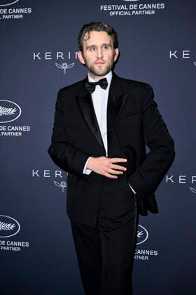 79th Cannes Film Festival Kering Women In Motion Awards Dinner - Backdrop Place de la Castre- Cannes, France Harry Melling 79th Cannes Film Festival Kering Women In Motion Awards Dinner - Backdrop Place de la Castre- Cannes, France 17th May 2026 SGPItalia id 134688_076 *Not Exclusive  Copyright: xMAXxMONTINGELLI SGPx