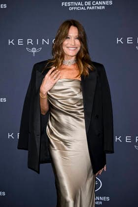 79th Cannes Film Festival Kering Women In Motion Awards Dinner - Backdrop Place de la Castre- Cannes, France Carla Bruni 79th Cannes Film Festival Kering Women In Motion Awards Dinner - Backdrop Place de la Castre- Cannes, France 17th May 2026 SGPItalia id 134688_076 *Not Exclusive  Copyright: xMAXxMONTINGELLI SGPx