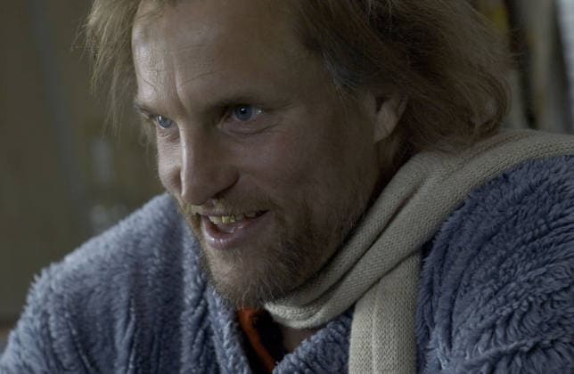 2005 - The Big White - Movie Set RELEASE DATE: December 3, 2005. MOVIE TITLE: The Big White. STUDIO: Ascendant Pictures. PLOT: To remedy his financial problems, a travel agent has his eye on a frozen corpse, which just happens to be sought after by two hitmen. PICTURED: WOODY HARRELSON as Raymond Barnell. Alaska USA Copyright: xAscendantxPicturesx