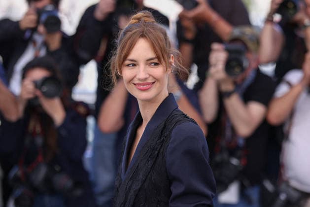 Cannes - Moulin Photocall Louise Bourgouin attending the photocall of Moulin during the 79th Cannes International Film Festival in Cannes, France on May 18, 2026, the film by Hungarian director Laszlo Nemes selected in the Official Competition with screenwriter Olivier Demangel and produced by Alain Goldman. Photo by ABACAPRESS.COM Cannes France  Copyright: xDominexJerome ABACAx