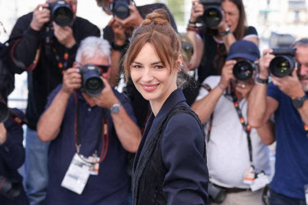 Cannes - Moulin Photocall Louise Bourgouin attending the photocall of Moulin during the 79th Cannes International Film Festival in Cannes, France on May 18, 2026, the film by Hungarian director Laszlo Nemes selected in the Official Competition with screenwriter Olivier Demangel and produced by Alain Goldman. Photo by ABACAPRESS.COM Cannes France  Copyright: xDominexJerome ABACAx