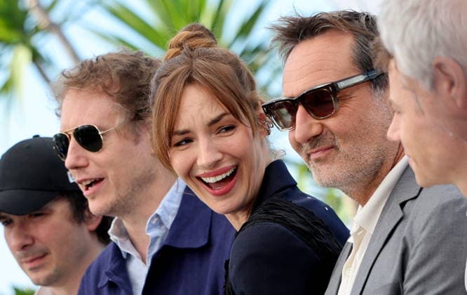 Gilles Lellouche, Louise Bourgoin, Laszlo Neles Photocall for Moulin at the 79th Cannes International Film Festival May 18th, 2026 Jacovides Moreau Bestimage Photocall for Moulin at the 79th Cannes International Film Festival May 18th, 2026 Cannes France  Copyright: xJACOVIDES-MOREAUx xBESTIMAGExJACOVIDES-MOREAUx xBESTIMAGEx