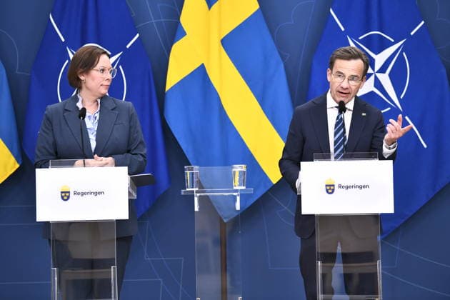 STOCKHOLM, SVERIGE 20260518 Statsminister Ulf Kristersson (M) och utrikesminister Maria Malmer Stenergard (M), under en pressträff inför Natos utrikesministermöte i Helsingborg 21-22 maj. STOCKHOLM SVERIGE x12060x *** STOCKHOLM, SWEDEN 20260518 Prime Minister Ulf Kristersson M and Minister for Foreign Affairs Maria Malmer Stenergard M , during a press briefing ahead of the NATO foreign ministers meeting in Helsingborg on May 21-22 STOCKHOLM SWEDEN x12060x  Copyright: xLarsxSchröder TTx PRESSTRÄFF OM NATOMÖTE xKxq7nA1rfk