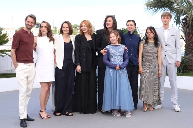 David Bohun, Viktoria Stolpe, Lixi Frank, Birgit Minichmayr, Sandra Wollner, Lotte Shirin Keiling, Carla Huttermann, Esja Wendel and Tristan Lopez at the photocall for the feature film Everytime at the Festival de Cannes 2026 79 Cannes International Film Festival at the Palais des Festivals Cannes, 18 05 206 Foto:xD.xBedrosianx xFuturexImagex everytime_6505