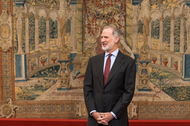 The King receives several promotions of the Corps of State Lawyers King Felipe VI receives in audience the promotions of the Corps of State Lawyers of the years 1991, 1992, 2024 and 2026, in the Royal Palace of El Pardo, on May 18, 2026, in Madrid Spain The Corps of State Lawyers is responsible for developing the function of legal assistance, consisting of advice, representation and defense in courts, representation and defense in the courts of the General State Administration, its autonomous bodies, the constitutional bodies and, where appropriate and through the corresponding agreements, the autonomous communities, the local corporations and the other entities which make up the institutional public sector The State Attorneys are integrat Copyright: xDiegoxRadamà sx 7531878