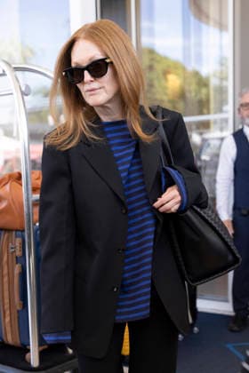 Cannes Julianne Moore exits Martinez MP Cannes, France- May 18: Julianne Moore leaves the Martinez Hotel during 79th Festival of Cannes, on May 18, 2026 in Cannes, France. Photo by Marco Piovanotto Abacapress.com Cannes France  Copyright: xPiovanottoxMarco ABACAx