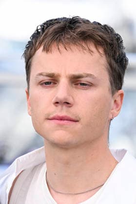 79th Cannes Film Festival Photocall of the movie -Moulin- Cannes, France Felix Lefebvre 79th Cannes Film Festival Photocall of the movie -Moulin- Cannes, France 18th May 2026 SGPItalia id 134688_077 *Not Exclusive  Copyright: xSGPx