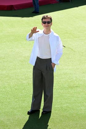 79th Cannes Film Festival Photocall of the movie -Moulin- Cannes, France Felix Lefebvre 79th Cannes Film Festival Photocall of the movie -Moulin- Cannes, France 18th May 2026 SGPItalia id 134688_077 *Not Exclusive  Copyright: xSGPx