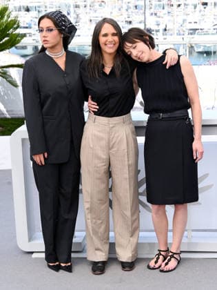 IPA84822130 - Cannes, 79th Cannes Film Festival 2026, day 7. Photocall by Garance Pictured: Adele Exarchopoulos, Jeanne Herry, Sara Giraudeau  Copyright: xAlbertoxTerenghix xPoolxPhotoxEventsx07x 84822130
