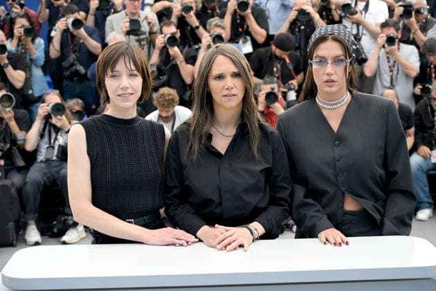 79ème Festival International du Film de Cannes Photocall of the film Garance 79th Cannes International Film Festival Photocall of the film Garance 456303 2026 05 18 Giraudeau, Sara Herry, Jeanne Exarchopoulos, Adèle  Copyright: xSergexArnalx xStarfacex STAR_456303_014