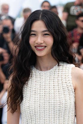 Cannes Hope Photocall LZ Jung Ho-yeon attends the photocall of Hope during the 79th Cannes International Film Festival in Cannes, France on May 18, 2026, the film selected in the Official Competition. Photo by Laurent Zabulon ABACAPRESS.COM  Copyright: xZabulonxLaurentx