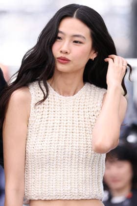 Cannes - Hope Photocall JD Jung Ho - yeon attend the photocall of the film Hope during the 79th annual Cannes Film Festival at Palais des Festivals on May 18, 2026 in Cannes, France. Photo by Jerome Domine ABACAPRESS.COM Cannes France  Copyright: xDominexJerome ABACAx