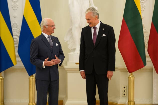 King Carl XVI Gustaf of Sweden - Lithuanian President Gitanas Nauseda meeting in Vilnius VILNIUS, LITHUANIA - MAY 18: King Carl XVI Gustaf and Queen Silvia of Sweden meet with Lithuanian President Gitanas Nauseda and First Lady Diana Nausediene at the Presidential Palace in Vilnius, Lithuania on May 18, 2026. Yauhen Yerchak Anadolu Vilnius Lithuania. Editorial use only. Please get in touch for any other usage.  Copyright: x2026xAnadoluxYauhenxYerchakx