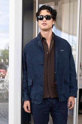 Cannes , Charles Melton exits Martinez MP Cannes, France- May 18: , Charles Melton leaves the Martinez Hotel during 79th Festival of Cannes, on May 18, 2026 in Cannes, France. Photo by Marco Piovanotto Abacapress.com Cannes France  Copyright: xPiovanottoxMarco ABACAx