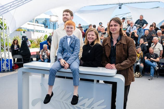 Internationale Filmfestspiele von Cannes, Vesna Photocall #5 Cannes - Vesna Photocall KESTUTIS CICENAS, BARTAS ZDANOVICIUS, ANASTASIIA PUSTOVIT, ROSTISLAV KIRPICENKO attends the photocall of Vesna during the 79th Cannes International Film Festival in Cannes, France on May 18, 2026, the film selected in the Official Competition. Photo by Laurent Zabulon ABACAPRESS.COM Cannes Provence-Alpes-Cote d Azur France  Copyright: xZabulonxLaurentx