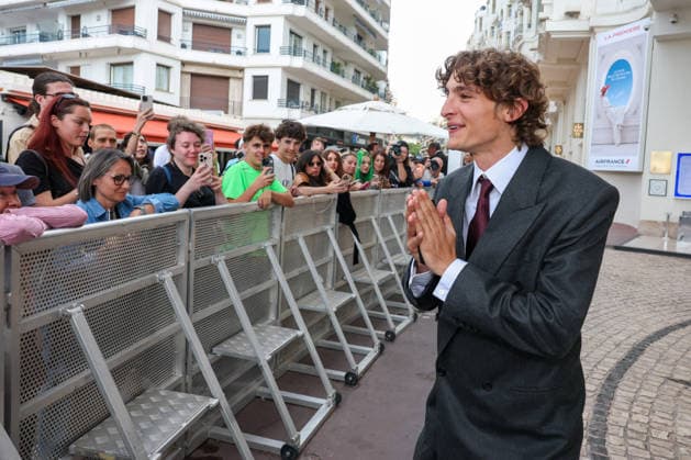 Celebrity, Internationale Filmfestspiele von Cannes, Stars am Hotel Martinez Cannes - Vassili Schneider at Hotel Martinez Vassili Schneider is seen at the Hotel Martinez during the 79th annual Cannes Film Festival on May 18, 2026 in Cannes, France. Photo by Shootpix ABACAPRESS.COM Cannes France  Copyright: xShootPix ABACAx