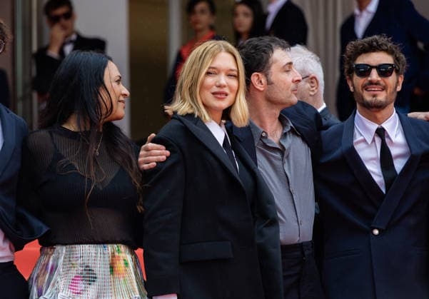 Internationale Filmfestspiele von Cannes, The Unknown Premiere #4 79ème Festival International du Film de Cannes Montée des marches du film L inconnue 79th International Cannes Film Festival Red Carpet with L inconnue cast 456335 2026 05 18 Seydoux, Léa Schneider, Niels Harari, Arthur Masud, Shanti  Copyright: xIvankaxVoisinx xStarfacex STAR_456335_022