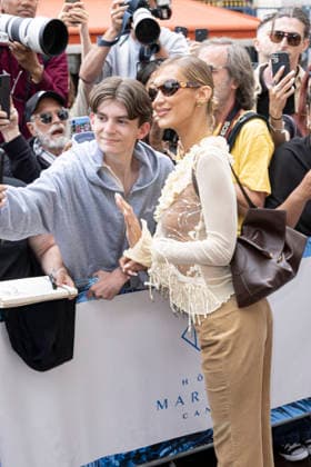 Celebrity, Internationale Filmfestspiele von Cannes, Stars am Hotel Martinez Cannes Bella Hadid exits Martinez MP Cannes, France- May 18: Bella Hadid arrives to the Martinez Hotel during 79th Festival of Cannes, on May 18, 2026 in Cannes, France. Photo by Marco Piovanotto Abacapress.com Cannes France  Copyright: xPiovanottoxMarco ABACAx