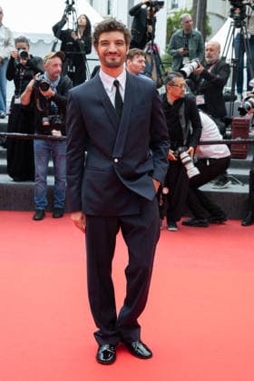 Internationale Filmfestspiele von Cannes, The Unknown Premiere #4 Cannes L Inconnue Red Carpet LZ Niels Schneider attending the red carpet of L Inconnue during the 79th Cannes International Film Festival in Cannes, France on May 18, 2026, the film selected in the Official Competition. Photo by Laurent Zabulon ABACAPRESS.COM  Copyright: xZabulonxLaurentx