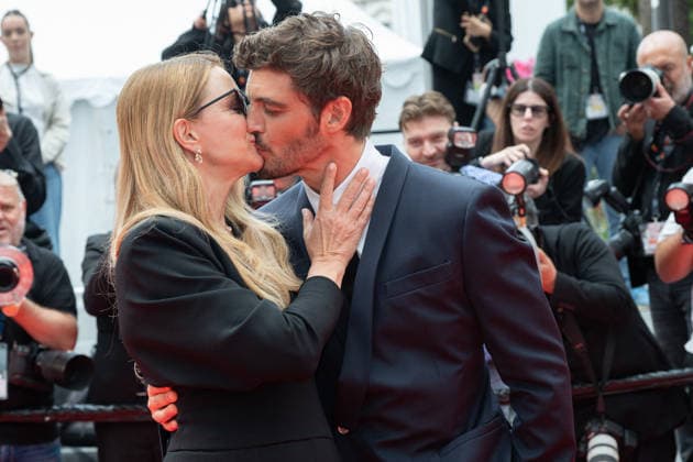 Internationale Filmfestspiele von Cannes, The Unknown Premiere #4 Cannes L Inconnue Red Carpet LZ Virginie Efira and Niels Schneider attending the red carpet of L Inconnue during the 79th Cannes International Film Festival in Cannes, France on May 18, 2026, the film selected in the Official Competition. Photo by Laurent Zabulon ABACAPRESS.COM  Copyright: xZabulonxLaurentx