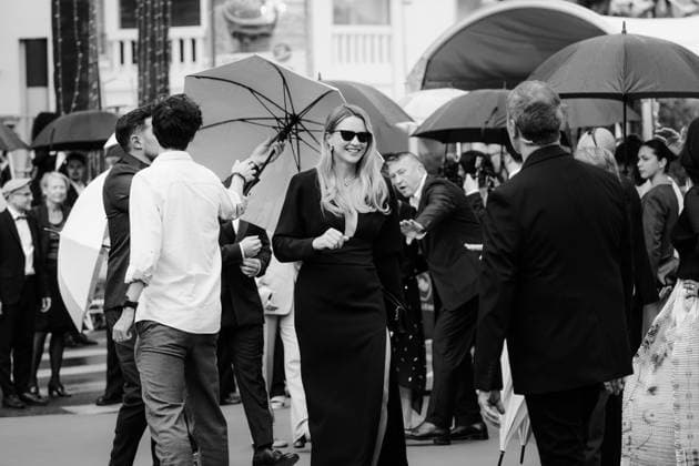 Internationale Filmfestspiele von Cannes, The Unknown Premiere #4 79ème Festival International du Film de Cannes Montée des marches du film L inconnue 79th International Cannes Film Festival Red Carpet with L inconnue cast 456336 2026 05 18 Efira, Virginie  Copyright: xTerencexBaelenx STAR_456336_017
