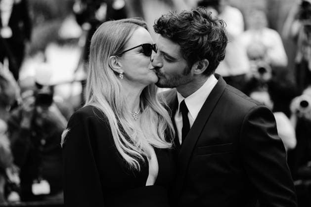 Internationale Filmfestspiele von Cannes, The Unknown Premiere #4 79ème Festival International du Film de Cannes Montée des marches du film L inconnue 79th International Cannes Film Festival Red Carpet with L inconnue cast 456336 2026 05 18 Alpes Maritimes Cannes France Efira, Virginie Schneider, Niels  Copyright: xTerencexBaelenx STAR_456336_040