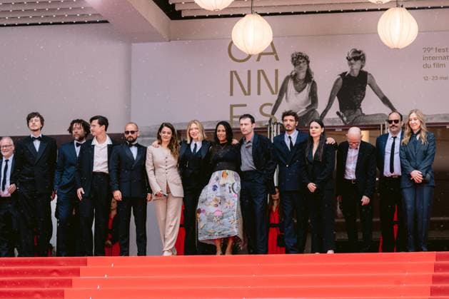 Internationale Filmfestspiele von Cannes, The Unknown Premiere #4 79th International Cannes Film Festival Montée des marches du film L inconnue 79th International Cannes Film Festival Red Carpet with L inconnue cast 456336 2026 05 18 Schneider, Niels Seydoux, Léa Harari, Arthur Masud, Shanti Grasmug, Lilith Harari, Lucas Senechal, Laurent Poggio, Andrea Turnbull, Jonathan Poymiro, Vincent Anthome, Nicolas Copyright: xTerencexBaelenx STAR_456336_062