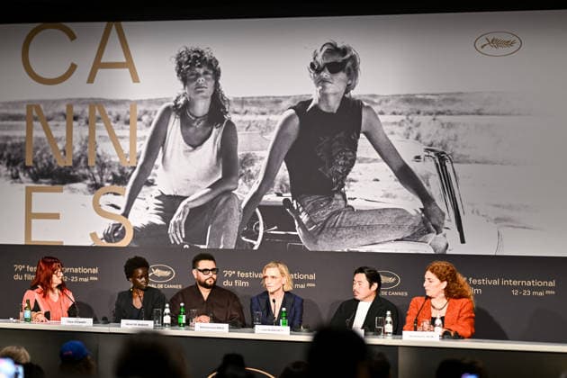 Celebrity, Internationale Filmfestspiele von Cannes, The Displacement Fund Pressekonferenz 79ème Festival International du Film de Cannes Press conference for the film The displacement Fund 79th Cannes International Film Festival Press conference for the film The displacement Fund 456345 2026 05 18 Jacir, Annemarie Nguyen, Bao Blanchett, Cate Amer, Mohammed de Mabior, Akuol Stewart, Clare  Copyright: xEstellexCarlierx xStarfacex STAR_456345_018