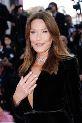 Internationale Filmfestspiele von Cannes, Fjord Premiere #5 Carla Bruni Sarkozy Montée des marches du film Fjord lors du 79ème Festival International du Film de Cannes, le 18 mai 2026 Jacovides Moreau Bestimage Red carpet for Fjord at the 79th Cannes International Film Festival on May 18, 2026 Cannes France  Copyright: xJACOVIDES-MOREAUx xBESTIMAGExJACOVIDES-MOREAUx xBESTIMAGEx