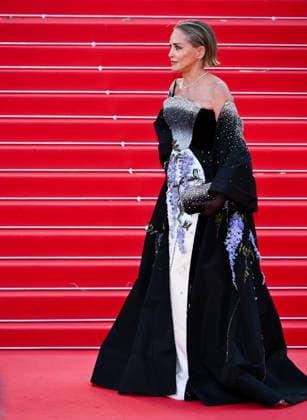 Internationale Filmfestspiele von Cannes, Fjord Premiere #5 IPA84835249 - Cannes, 79th Cannes Film Festival 2026, evening 7. red carpet of FJORD. Pictured: Sharon Stone  Copyright: xTerenghi Ipa-Agency.netx xPoolxPhotoxEventsx07x 84835249
