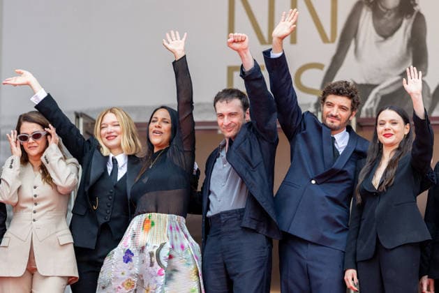 Internationale Filmfestspiele von Cannes, The Unknown Premiere #6 Victoire Du Bois, Léa Seydoux, Shanti Masud, Lucas Harari, Niels Schneider, Lilith Grasmug Montée des marches du film Linconnue lors du 79ème Festival International du Film de Cannes, le 18 mai 2026 Olivier Borde Bestimage Red carpet for The unknown at the 79th Cannes International Film Festival on May 18, 2026 Cannes France  Copyright: xOLIVIERxBORDEx xBESTIMAGExOLIVIERxBORDEx xBESTIMAGEx