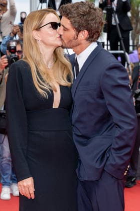 Internationale Filmfestspiele von Cannes, The Unknown Premiere #6 Virginie Efira et Niels Schneider Montée des marches du film Linconnue lors du 79ème Festival International du Film de Cannes, le 18 mai 2026 Olivier Borde Bestimage Red carpet for The unknown at the 79th Cannes International Film Festival on May 18, 2026 Cannes France  Copyright: xOLIVIERxBORDEx xBESTIMAGExOLIVIERxBORDEx xBESTIMAGEx