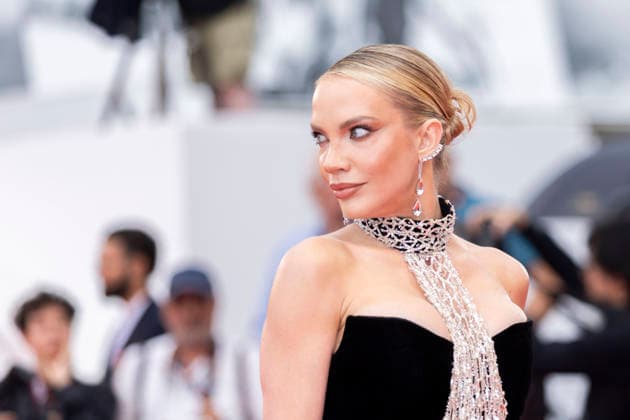 Internationale Filmfestspiele von Cannes, The Unknown Premiere #6 Kate Alexeeva Montée des marches for The unknown at the 79th Cannes International Film Festival on May 18, 2026 Olivier Borde Bestimage Red carpet for The unknown at the 79th Cannes International Film Festival on May 18, 2026 Cannes France  Copyright: xOLIVIERxBORDEx xBESTIMAGExOLIVIERxBORDEx xBESTIMAGEx